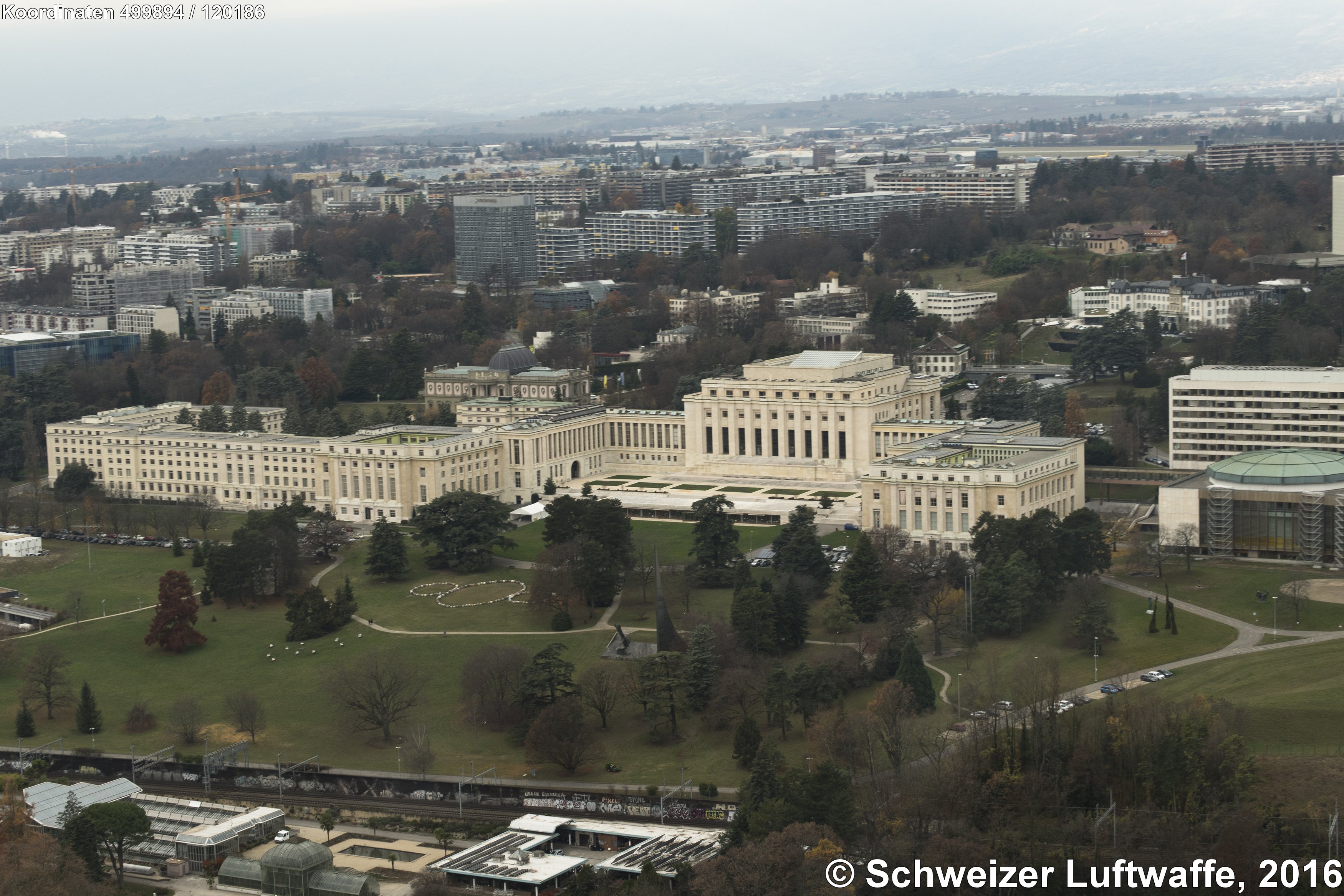 Genf / Genève, UNO-Gebäude (Position: 2'499'883.47, 1'120'249.92)