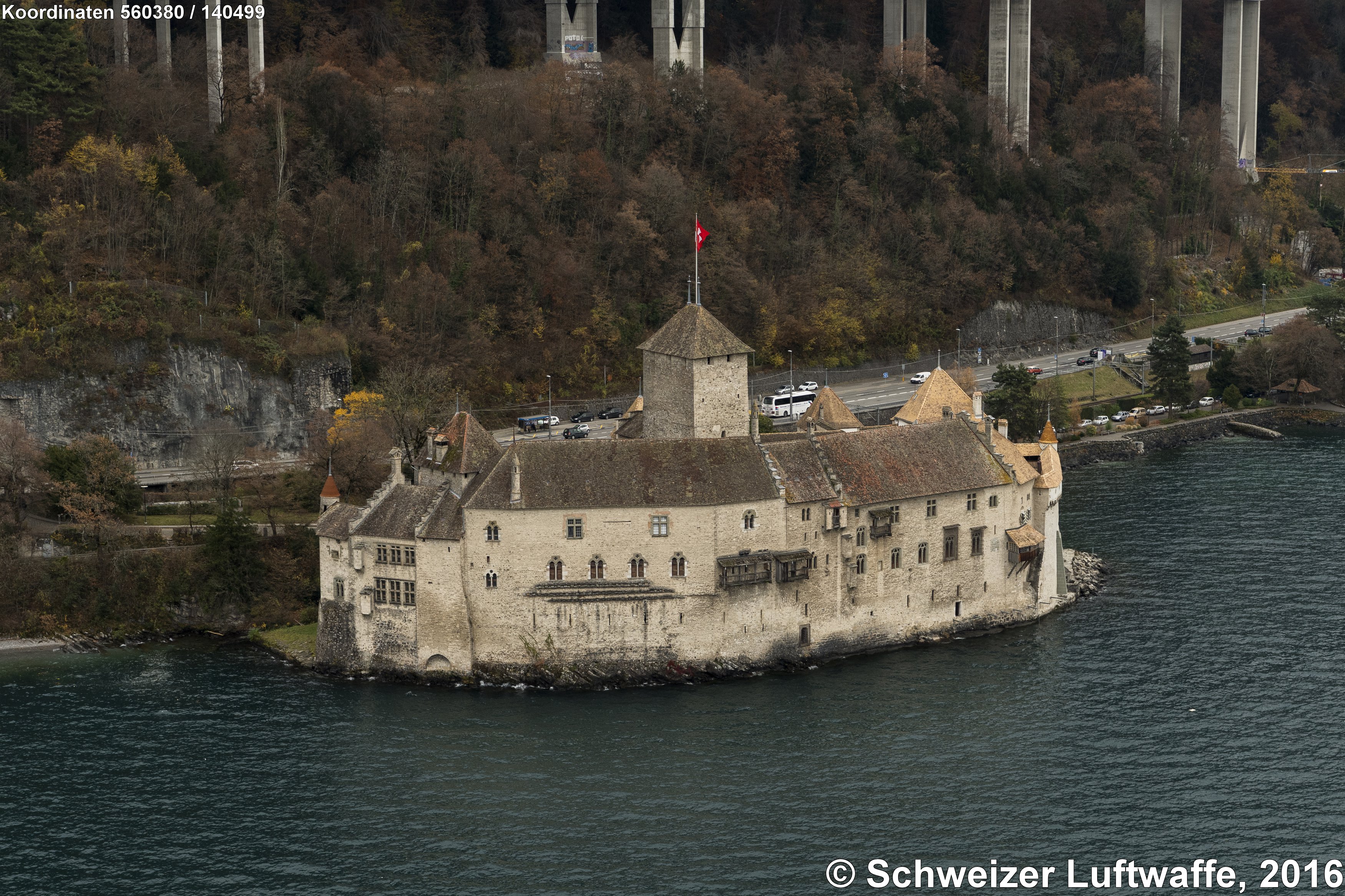 Château de Chillon (Position 2'560'696.16, 1'140'456.14).